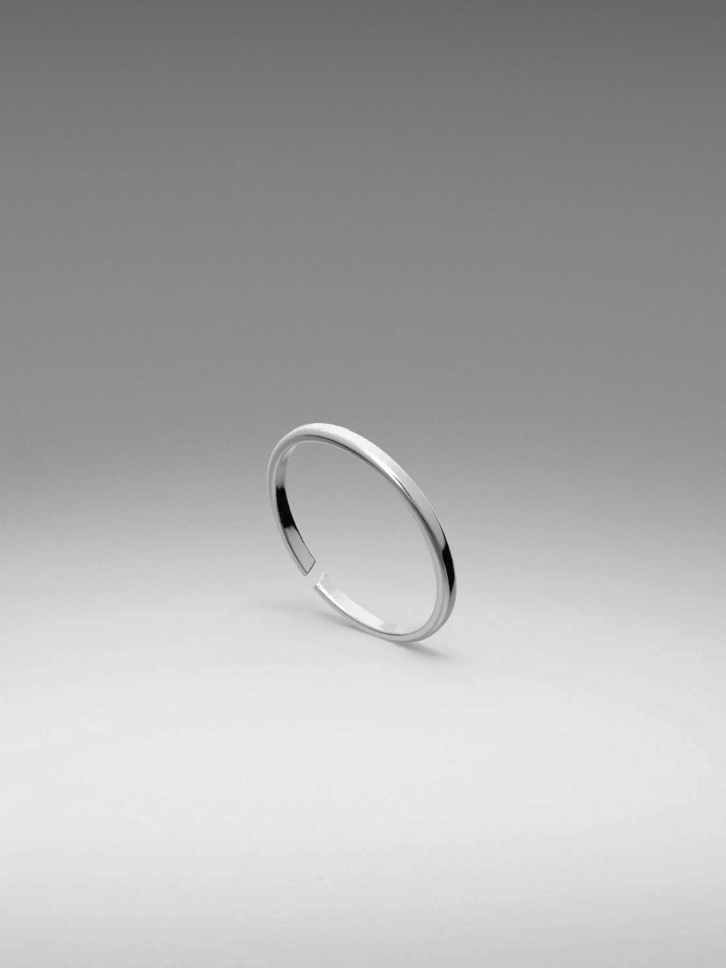 Loravento Classic Steel Ring